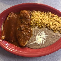 Ramons Mexican - Combination #16  Tamale, Chile Relleno, Rice & Beans $10.00