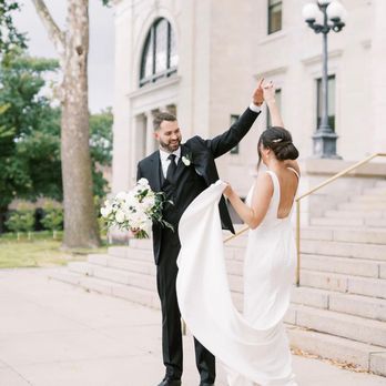 KN Custom Sewing - Sewing & Alterations Near Me - Ames, Iowa