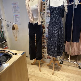 Brandy Melville - Women's Clothing Near Me - Miami Beach, Florida Brandy Melville - Women's Clothing Near Me - Miami Beach, Florida