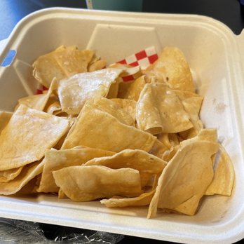 Los Chapo’s Tacos - Side of chips - Tacos Near Me - Lutz, Florida Los Chapo’s Tacos - Side of chips - Tacos Near Me - Lutz, Florida