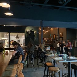 Bar/kitchen and host stand area