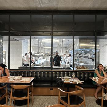 Monarque - Brasseries Near Me - Montreal, Quebec