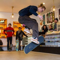 Rival Skate Shop