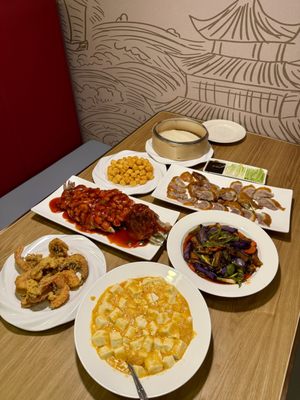 Shanghai Dumplings Fusion by null