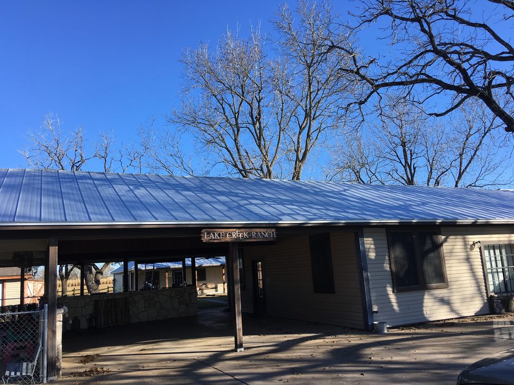 Slide of Texas Roofing