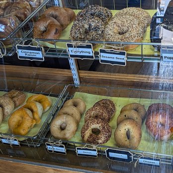 Puddletown Bagels - Terrific selection - Cafes Near Me - Portland, Oregon Puddletown Bagels - Terrific selection - Cafes Near Me - Portland, Oregon