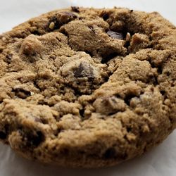 Dioli's Italian Market - Chocolate chip cookie