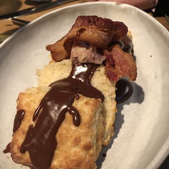 Raven and Lily restaurant - Chocolate Gravy & Biscuits - Southern Near Me - Collierville, Tennessee
