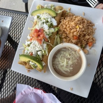 Calles De Mexico - Flautist, beans and rice - Mexican Near Me - Bartonville, Texas