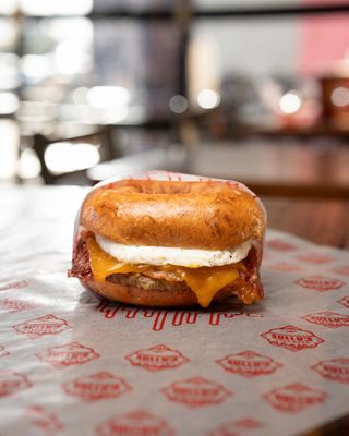 Sully's Steamers by null