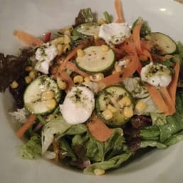 Vegetable salad.  Yes,  gringos can eat the salad.