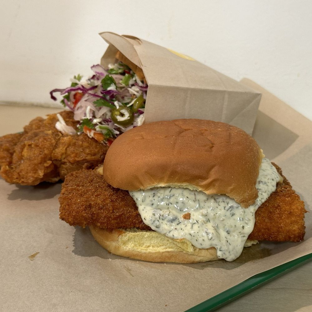 Daybird - Chicken Shop Near Me - Los Angeles, California