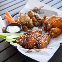 Fatburger & Buffalo's Express - Buffalos Bone-In Wings