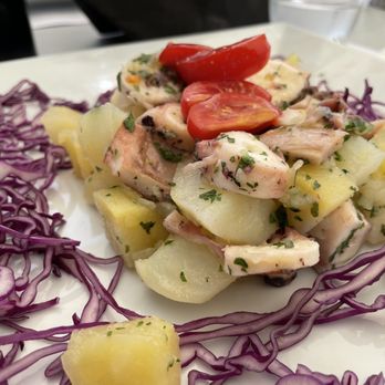Bagno La Pace - Polpo con patate - Beaches Near Me - Viareggio, LU