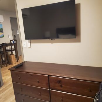 Riverfront Park Travel Apartments - Bedroom. - Vacation Rentals Near Me - Spokane, Washington