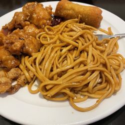 Hunan Palace - 18. General Tso's Chicken