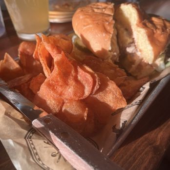 Bigham Tavern - Smash burger and fresh chips - Chicken Wings Near Me - Pittsburgh, Pennsylvania Bigham Tavern - Smash burger and fresh chips - Chicken Wings Near Me - Pittsburgh, Pennsylvania