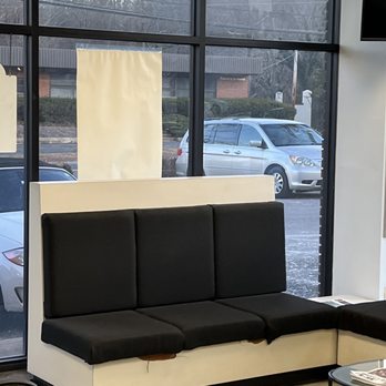 Mavis Discount Tire - Waiting area - Tires Near Me - Princeton, New Jersey