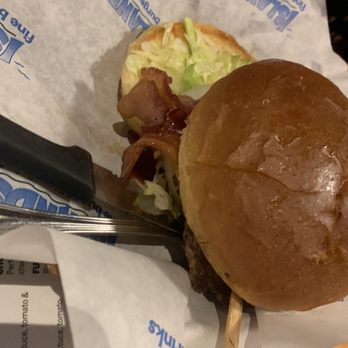 Islands Restaurant - American Near Me - Phoenix, Arizona