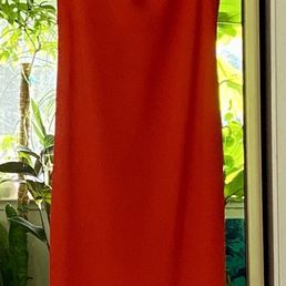Look at that cleaned and restored, stain-free silk dress! Thank you, Hannah's Dry Cleaners! Look at that cleaned and restored, stain-free silk dress! Thank you, Hannah's Dry Cleaners!