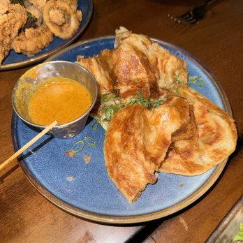 Straits - Honolulu - Roti - Asian Fusion Near Me - Honolulu, Hawaii Straits - Honolulu - Roti - Asian Fusion Near Me - Honolulu, Hawaii