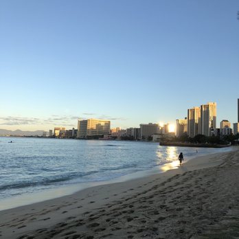 Waikiki Beach - Sunny - Beaches Near Me Waikiki Beach - Sunny - Beaches Near Me