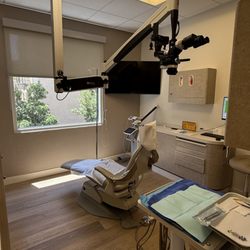 Peterson Periodontics - Dental hygiene suite.