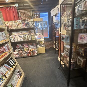 Newbury Comics - Music & DVDs Near Me - Boston, Massachusetts