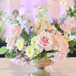 Check out our florist design for this princess theme Birthday party
