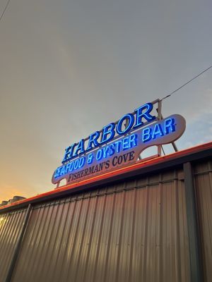 Harbor Seafood & Oyster Bar by null