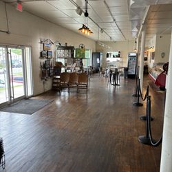 Jack's Shop Kitchen - Front store