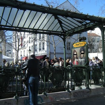 Métro Abbesses - Metro Stations Near Me - Paris, 75
