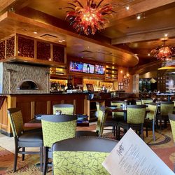 Grotto Ristorante - Dinning area