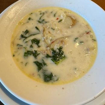 Olive Garden Italian Restaurant - Zuppa Toscana - Italian Near Me - Orange, Connecticut
