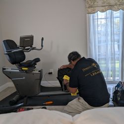 Dragonfly Fitness - Ronnie servicing my bike