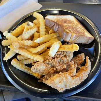 Zaxbys - Chicken Fingerz - Chicken Wings Near Me - Columbia, South Carolina