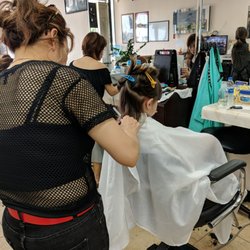 Helen's Hair Salon