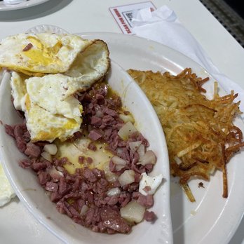 Original Pancake House - Corned beef with what is supposed to be over easy eggs. - Breakfast & Brunch Near Me - Coral Springs, Florida Original Pancake House - Corned beef with what is supposed to be over easy eggs. - Breakfast & Brunch Near Me - Coral Springs, Florida