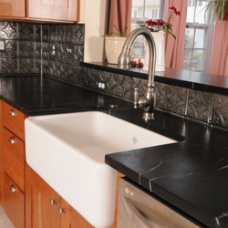 Bella Kitchen & Design - Kitchen remodel