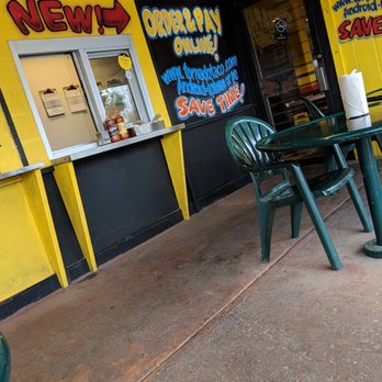 7taco - Patio / order area - Tacos Near Me - Houston, Texas 7taco - Patio / order area - Tacos Near Me - Houston, Texas
