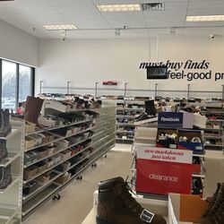 Marshalls - A nice sized shoe selection