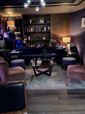 Sushi by Bou - Lincoln Park Chicago @ Lincoln Hotel by null