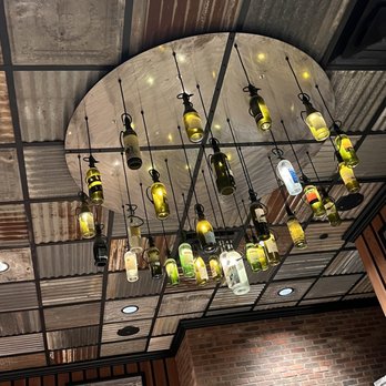 Grimaldi's Pizzeria - Inside - Pizza Near Me - Austin, Texas