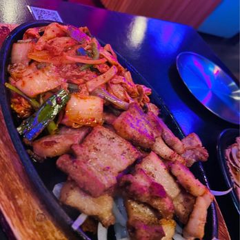 Chung Dam - 김치 삽겹 / Kimchi & Pork Belly - Korean Near Me - Annandale, Virginia