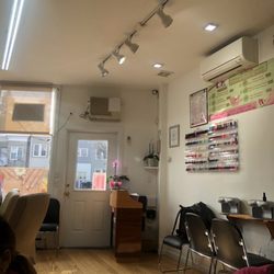 JC Nail and Spa - Salon