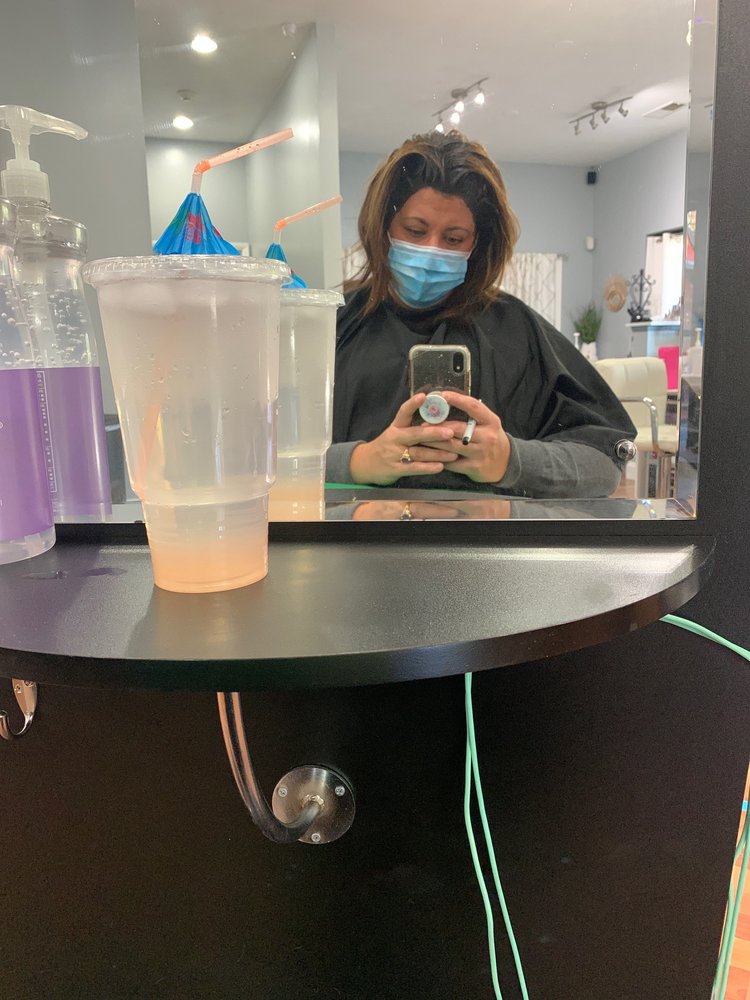 HOUSE OF HAIR Updated September 2024 14 Photos & 10 Reviews 43