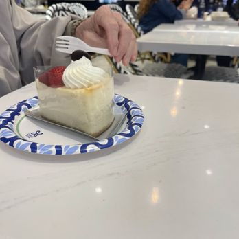 Paris Baguette - Cheesecake - Bakeries Near Me - Dublin, California Paris Baguette - Cheesecake - Bakeries Near Me - Dublin, California