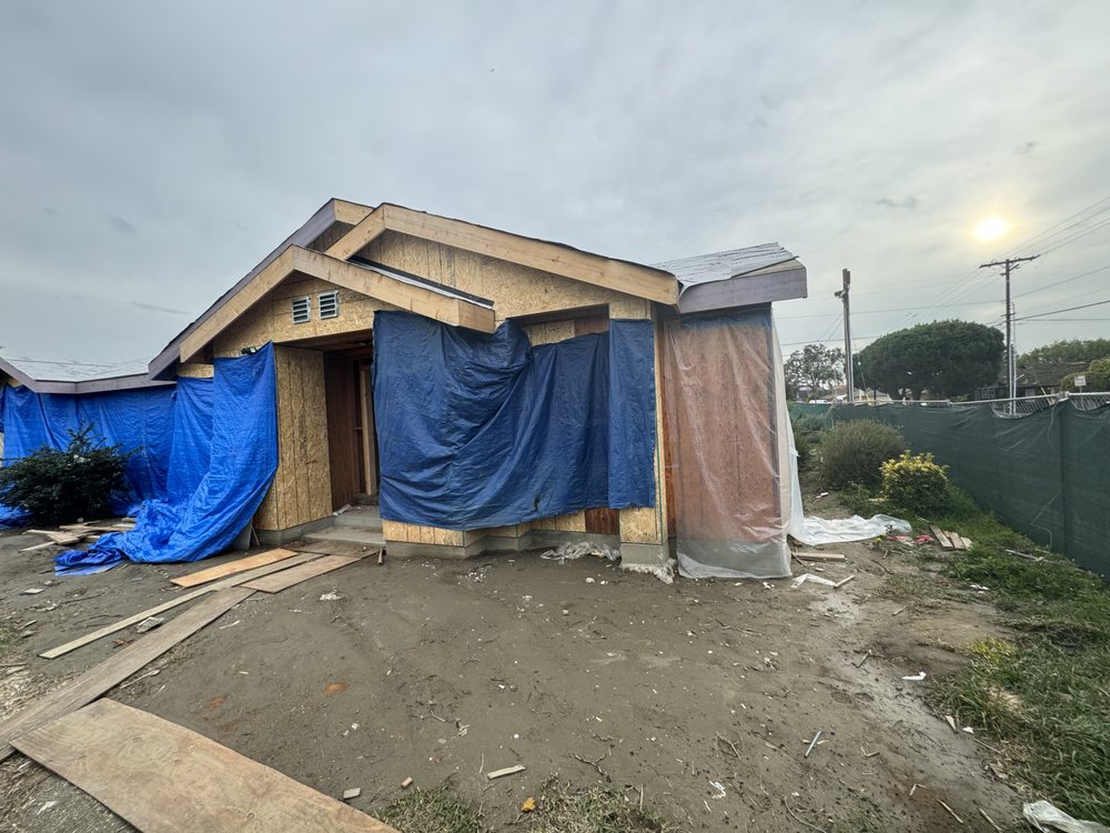 Slide of Gorilla Builders