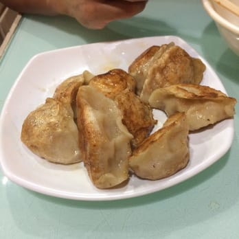 王府 - Pan fried is an extra 10 $ - Chinese Near Me - Hong Kong, HK