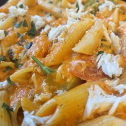 Little Carmine's NY Pizza Kitchen - Crab Chesapeake